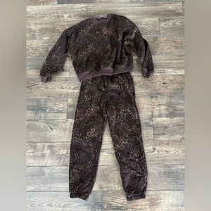 Leopard Print Women's Sweat Set